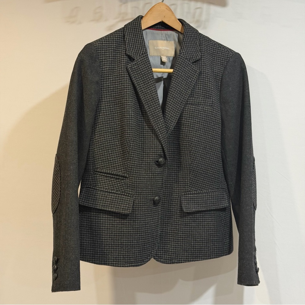 ✨ Banana Republic Houndstooth Wool-Blend Blazer (10P) – Elbow Patch Style ✨